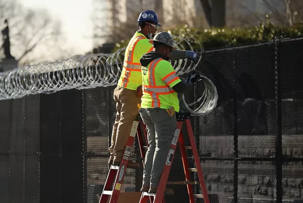 Fencing installation team at work